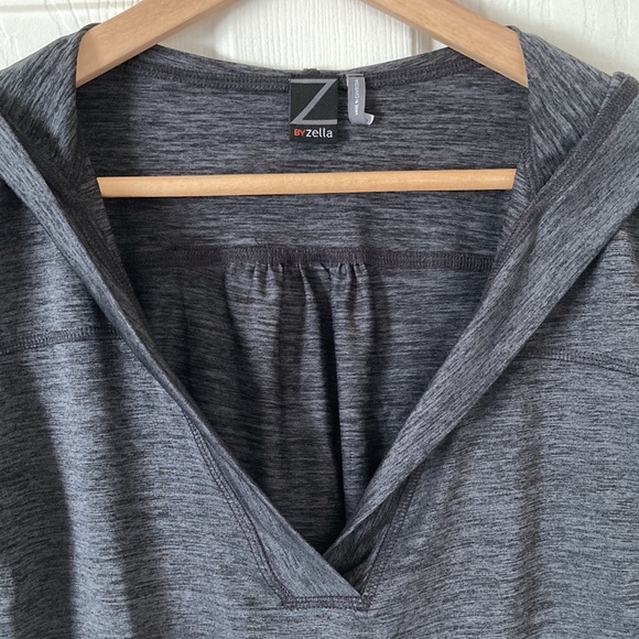 Zella Womens Hooded Pullover Top Black Grey Heather Medium - Picture 2 of 6
